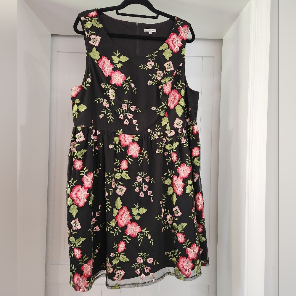 Floral Sleeveless Dress